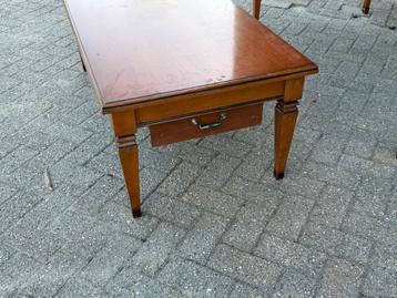 Houten Salontafel met Lade beschikbaar voor biedingen