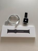 Apple Watch 8 45mm + 2 bandjes, IOS, Ophalen of Verzenden, Waterdicht, Zilver