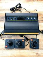 Atari 2600 Console + 3 Controllers, Spelcomputers en Games, Spelcomputers | Atari, Atari support, Atari, Ophalen of Verzenden