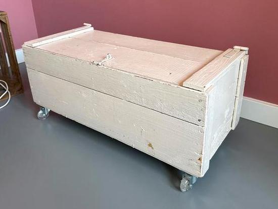 Houten Opbergkist op Wieltjes, Huis en Inrichting, Woonaccessoires | Kisten, Gebruikt, Minder dan 50 cm, 50 tot 75 cm, 50 tot 100 cm