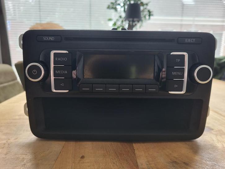 VW ORIGINELE RADIO, Auto diversen, Autoradio's, Gebruikt, Ophalen of Verzenden