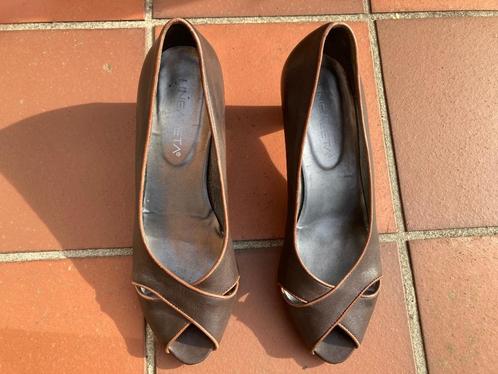 Linea Zeta pumps mt 39 - als nieuw, Kleding | Dames, Schoenen, Zo goed als nieuw, Pumps, Bruin, Ophalen of Verzenden