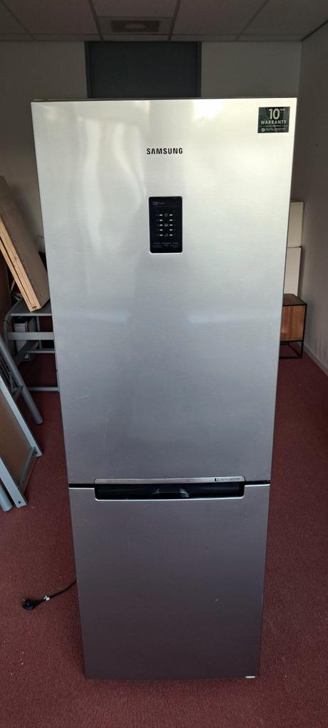 Samsung koel-vriescombinatie RB29 No Frost, Witgoed en Apparatuur, Koelkasten en IJskasten, Gebruikt, Met vriesvak, 200 liter of meer