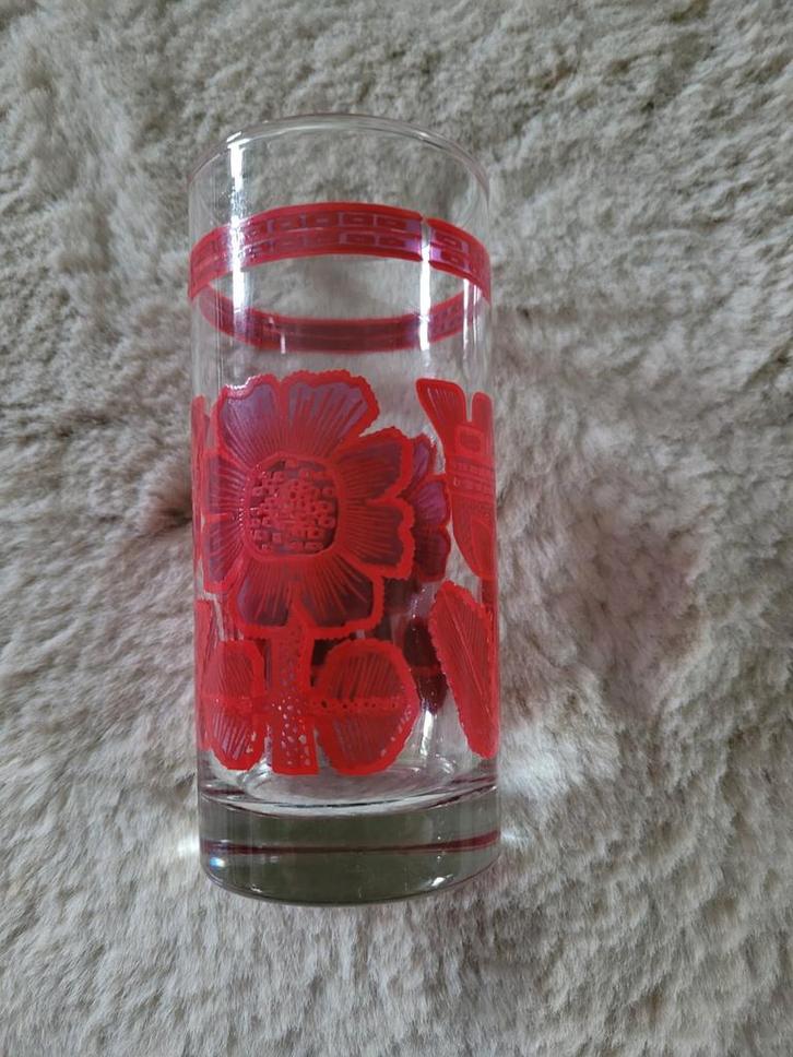 Vintage Glas met Rood Bloemmotief, Antiek en Kunst, Antiek | Glas en Kristal, Ophalen