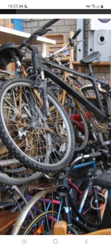 Oude fietsen gezocht beschikbaar voor biedingen