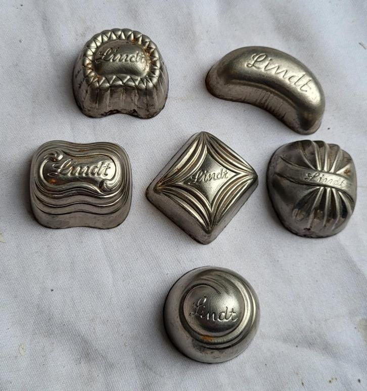 Oude Bonbonvormen: Lindt, Antiek en Kunst, Curiosa en Brocante, Ophalen of Verzenden