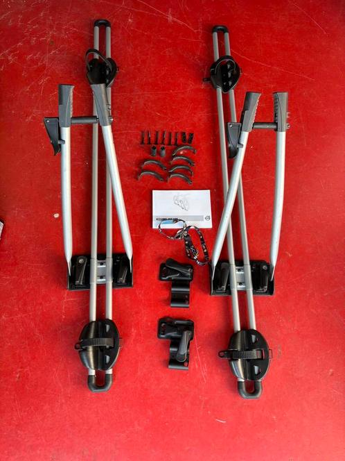 Thule fietsendragers, Auto diversen, Fietsendragers, Zo goed als nieuw, Dakdrager, 2 fietsen, Brede banden, Elektrische fiets