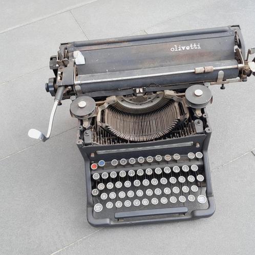 typemachine Olivetti, oud, Diversen, Typemachines, Gebruikt, Ophalen