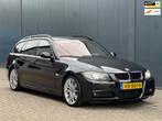 BMW 3-serie Touring 318i M-Pakket|AUT|StoelVW|Boekjes|Xenon!, Automaat, 1435 kg, Zwart, Leder