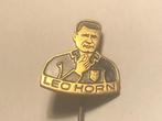 Metalen LEO HORN SCHEIDSRECHTER Speld (Zwart/Messingkleur)., Verzenden, Zo goed als nieuw, Sport, Speldje of Pin