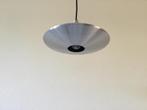 Vintage hanglampje. Ufo model. Hala ?, Huis en Inrichting, Lampen | Hanglampen, Ophalen of Verzenden, Zo goed als nieuw, Minder dan 50 cm