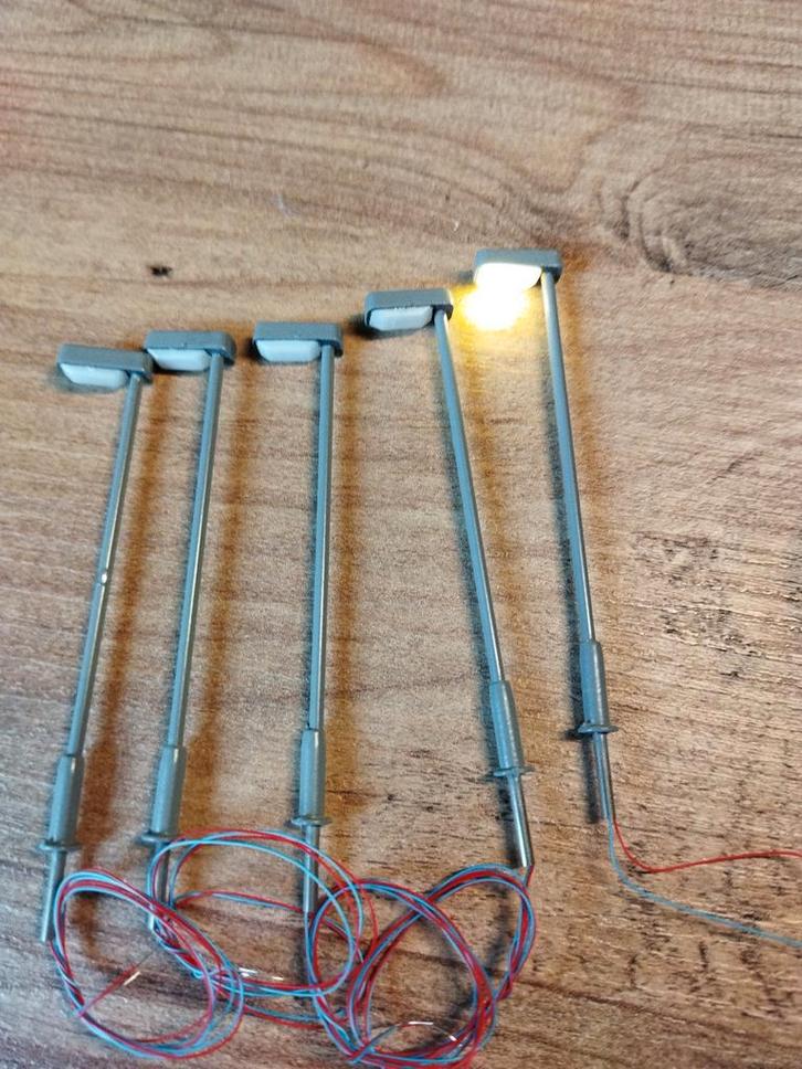 Lantaarnpalen |N spoor | 7.5cm | 10stk, Hobby en Vrije tijd, Modeltreinen | N-Spoor, Nieuw, Overige typen, Gelijkstroom, Overige merken