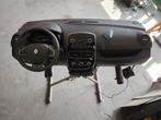 Dashboard Clio 4, compleet met stuur & startonderbrekerset!!, Ophalen, Gebruikt, Renault