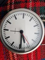 Karlsson klokje diameter 8 cm, Ophalen of Verzenden, Gebruikt, Analoog, Wekker of Tafelklok