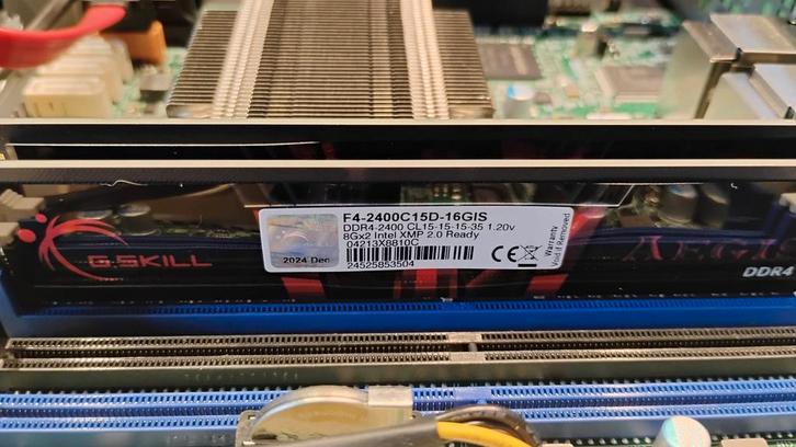 SuperMicro E300-9A-4C Mini-Server, Computers en Software, Servers, Gebruikt, Ophalen of Verzenden