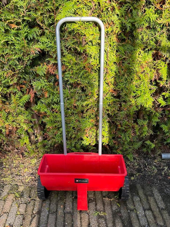 Einhell gc-sr 12 strooiwagen 12l twee keer gebruikt., Tuin en Terras, Hand-tuingereedschap, Zo goed als nieuw, Ophalen