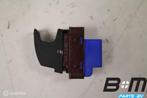 Schakelaar voor achterklep VW Passat B7 Sedan 3AA959831, Gebruikt