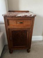 2x antieke nachtkastjes met marmer blad, Huis en Inrichting, Slaapkamer | Nachtkastjes, Ophalen, Zo goed als nieuw, Minder dan 45 cm