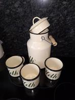 emaille melk set. 3 mokken met 1 kan., Ophalen