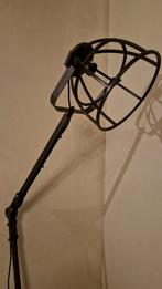 Industriële Vloerlamp - Zwart Metaal, Huis en Inrichting, Lampen | Wandlampen, Ophalen, Gebruikt, Metaal, Industrieel