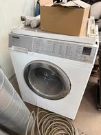 Miele W5445 wasmachine voor onderdelen., Ophalen, Niet werkend, Voorlader, 85 tot 90 cm