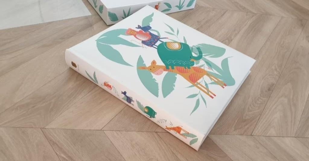 NIEUW. Henzo baby plak fotoalbum, Audio, Tv en Foto, Fotoalbums en Accessoires, Nieuw, Verzenden