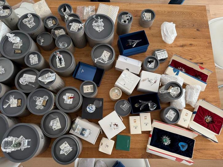 Gecertificeerde Swarovski Collectie - 70-80 stuks, Verzamelen, Swarovski, Zo goed als nieuw, Figuurtje, Ophalen