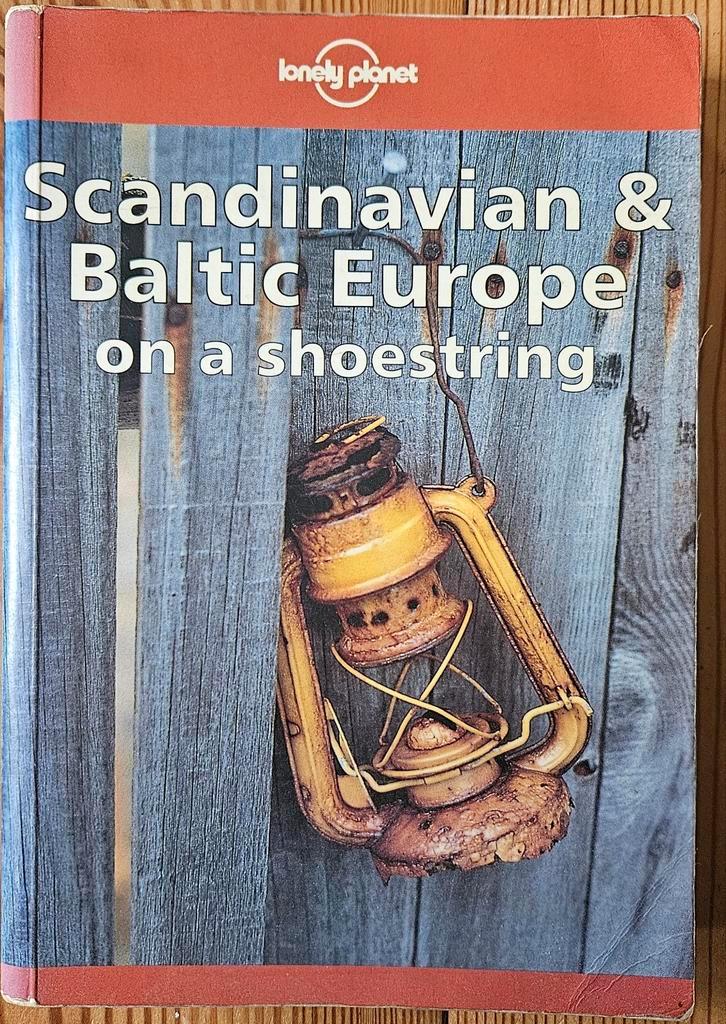 Lonely Planet Scandinavië & Baltische Staten, Boeken, Reisgidsen, Gelezen, Reisgids of -boek, Europa, Lonely Planet, Budget, Ophalen of Verzenden
