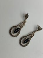 V502 Prachtige vintage zilveren oorbellen, Z, Hangers, Ophalen of Verzenden, Zo goed als nieuw
