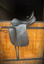 ZGAN! Prestige Top Dressage SP Dressuurzadel  17  34, Dieren en Toebehoren, Paarden en Pony's | Zadels, Ophalen of Verzenden, Zo goed als nieuw