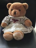 Beer Sabine van de Bijenkorf, Verzamelen, Beren en Cherished Teddies, Ophalen of Verzenden, Zo goed als nieuw, Stoffen beer, Overige merken