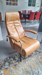 Fauteuil Prominent leer elektrisch met snoer.., Huis en Inrichting, Fauteuils, Ophalen, Minder dan 75 cm, Leer, Zo goed als nieuw
