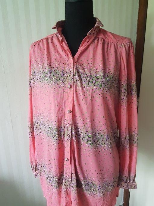 ZGAN! Vintage koraal roze Fatta flower bloemen blouse 38 40, Kleding | Dames, Blouses en Tunieken, Zo goed als nieuw, Maat 38/40 (M)