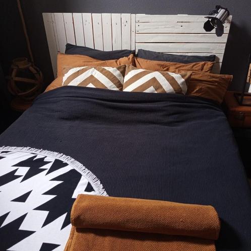 Bed Pallets Wit 140 x 200 Bedframe Witte Pallets Palletbed, Huis en Inrichting, Slaapkamer | Bedden, Gebruikt, Tweepersoons, 140 cm