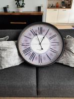 Wandklok diameter 65 cm, Ophalen, Zo goed als nieuw, Analoog, Wandklok