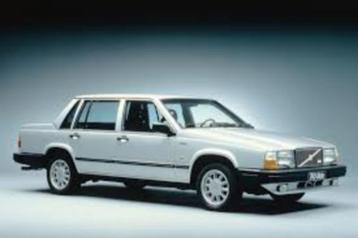 RUILEN: diverse Volvo 740, 745 oldtimer handleiding boekjes beschikbaar voor biedingen