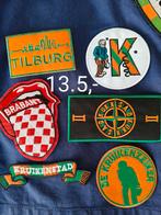 Setjes emblemen carnaval! Tilburg, Brabant, Kruikenstad, Ophalen of Verzenden, Nieuw, Carnaval