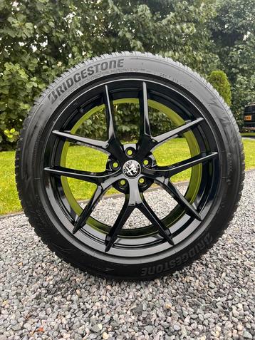 20 inch Alfa Romeo Stelvio Orig winterbanden Bridgestone beschikbaar voor biedingen
