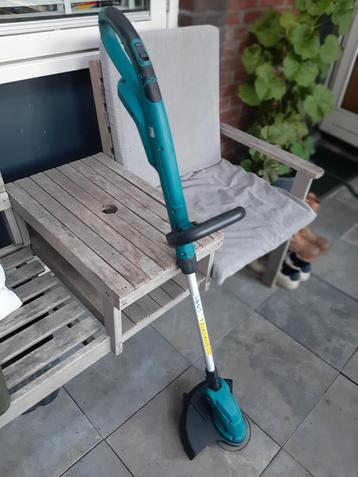 Makita grastrimmer BUR141 14.4V beschikbaar voor biedingen