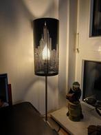 Lamp met rondom de skyline van NY, Antiek en Kunst, Ophalen of Verzenden