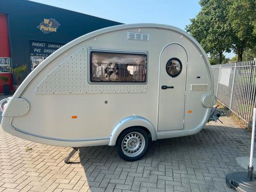 T@B 320 basic, Caravans en Kamperen, Caravans, Bedrijf, tot en met 2, 500 - 750 kg, Rondzit, T@b, tot 4 meter, Koelkast, Ophalen