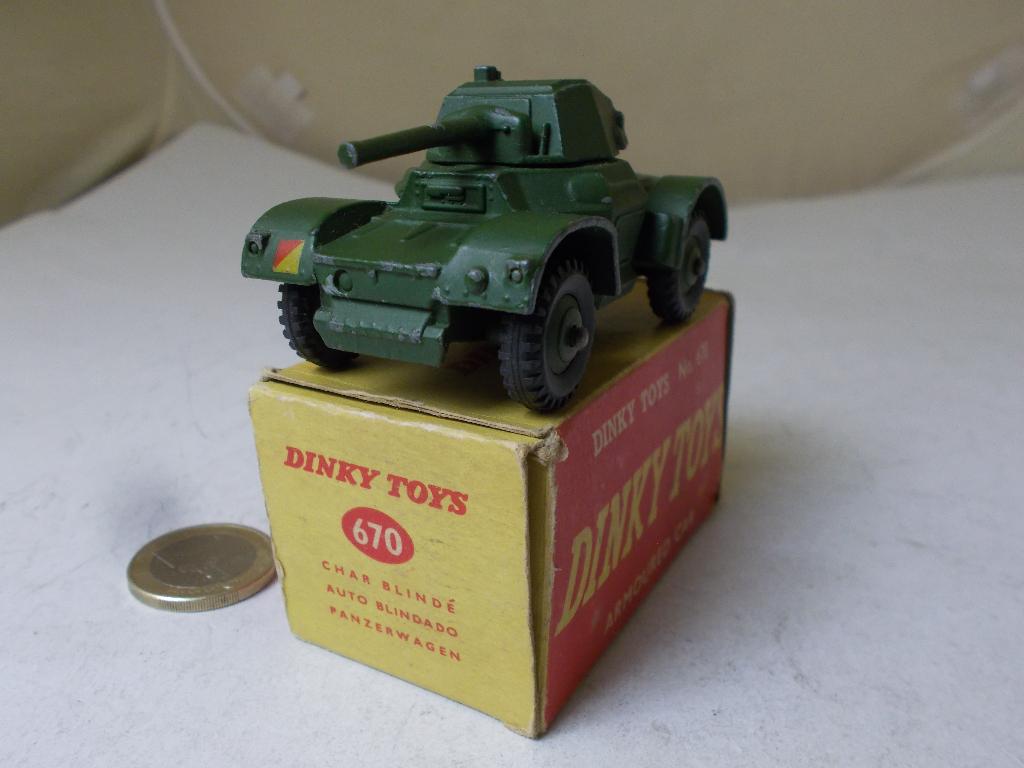 1955 Dinky Toys 670 ARMOURED CAR + Origineel doosje! (-D-), Ophalen of Verzenden, Gebruikt, Auto, Dinky Toys