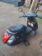 Kinderscooter met oplader, Ophalen, Gebruikt