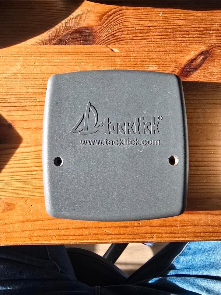 Tacktick Hull Transmitter - Romp Zender, Watersport en Boten, Navigatiemiddelen en Scheepselektronica, Gebruikt, Communicatie