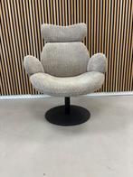 Kick fauteuil Lev boucle beige, Kick original design chair, Order@kickcollection.nl, Kick Collection, Nieuw