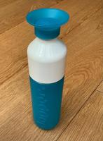 Dopper drinkfles 450ml lichtblauw met handig bekertje ZGAN, Ophalen of Verzenden, Zo goed als nieuw
