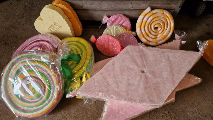 Snoep decoratie carnaval, Hobby en Vrije tijd, Feestartikelen, Carnaval, Ophalen