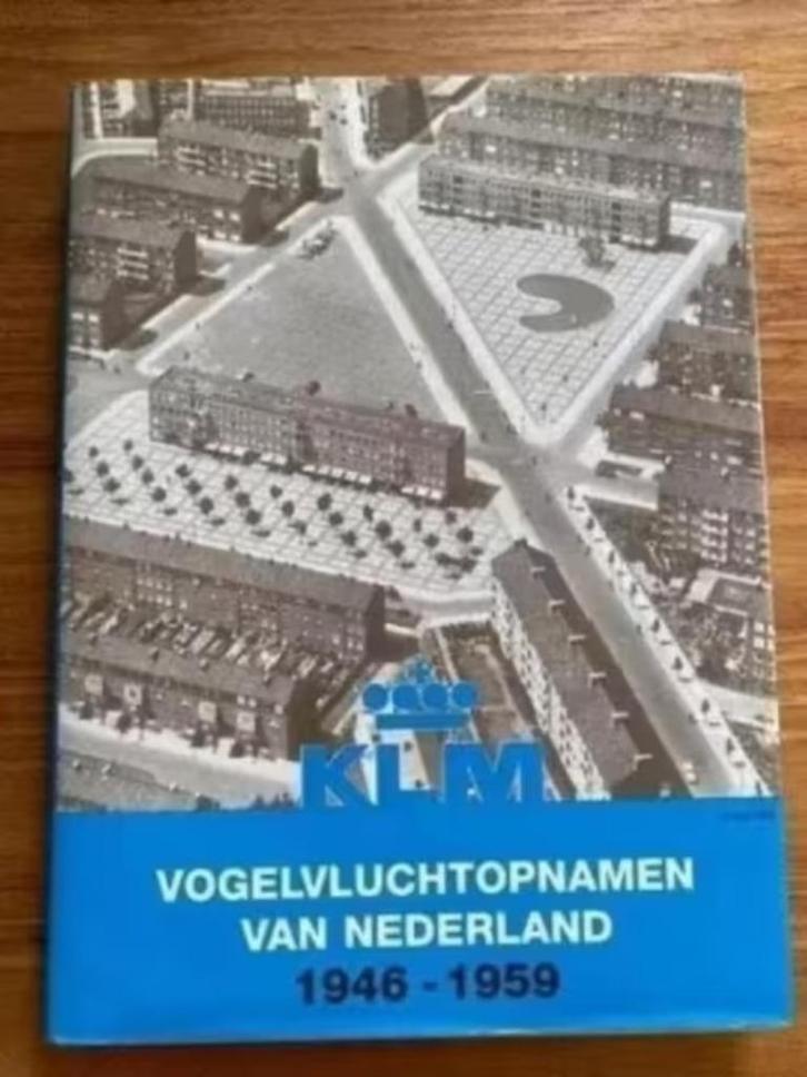 KLM.vogelvluchtopnamen van Nederland 1921-1939 en 1946-‘59 ., Verzamelen, Luchtvaart en Vliegtuigspotten, Gebruikt, Boek of Tijdschrift