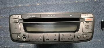 Originele radio voor o.a Toyota Aygo bj. 2011 beschikbaar voor biedingen