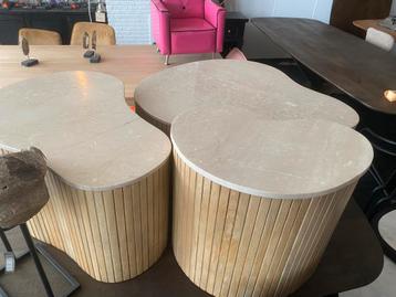3 Beige Marmer Tafeltjes organisch japandi  - Hoge Korting! beschikbaar voor biedingen
